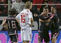 Al Sevilla se les escapan otros dos puntos del Pizjuan ante un bien ordenado Deportivo
