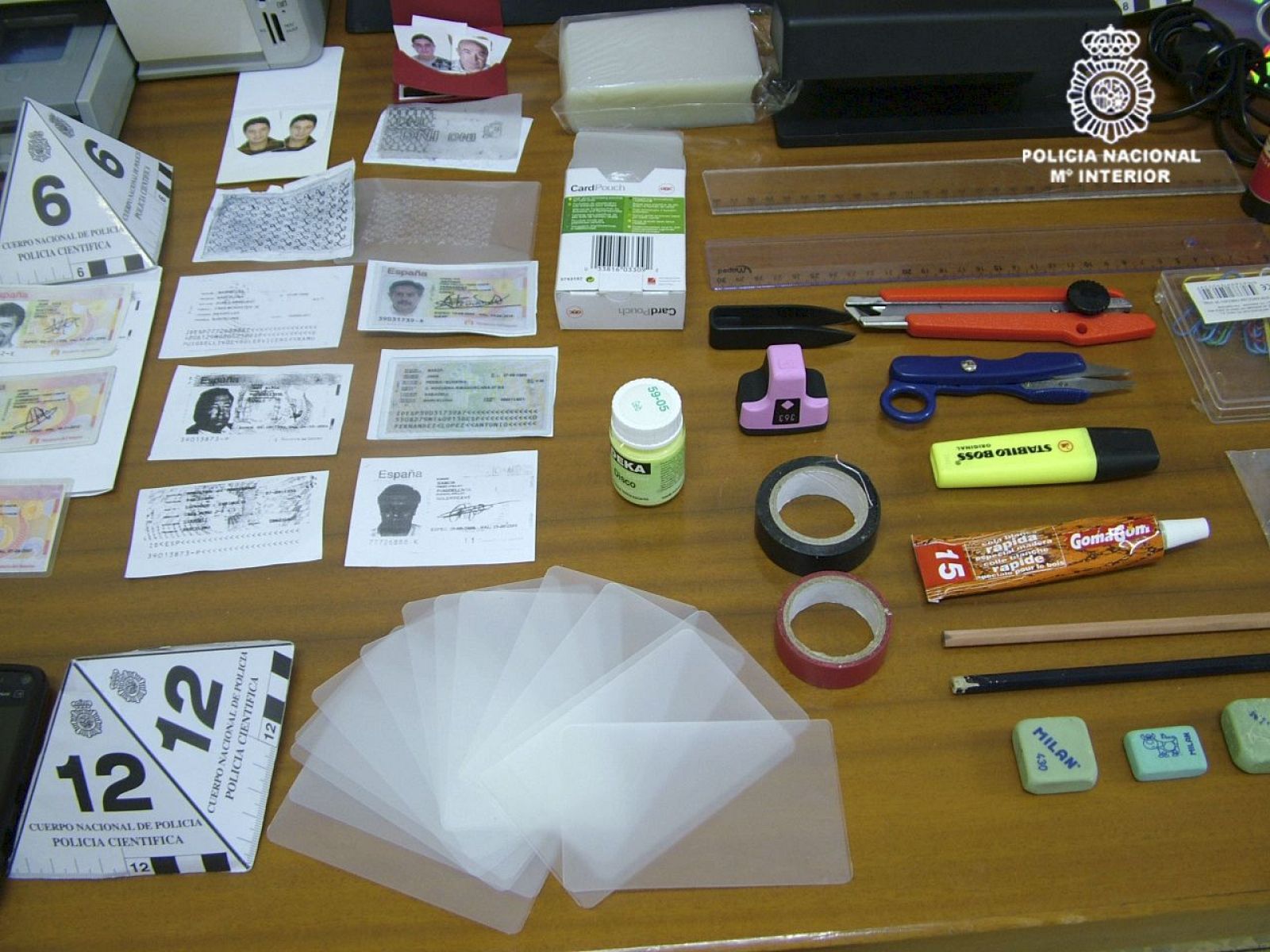 Detienen a grupo falsificadores de DNI