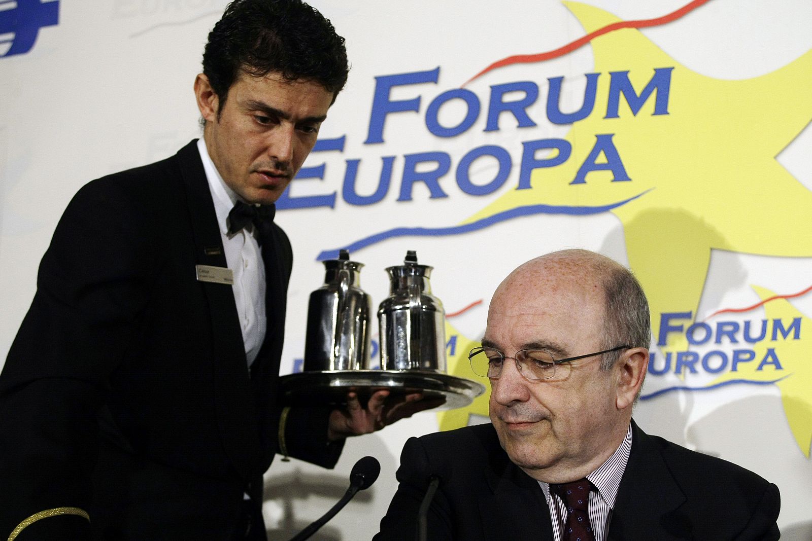 Joaquín Almunia, comisario de Competencia, frena las expectativas sobre el Fondo Monetario Europeo