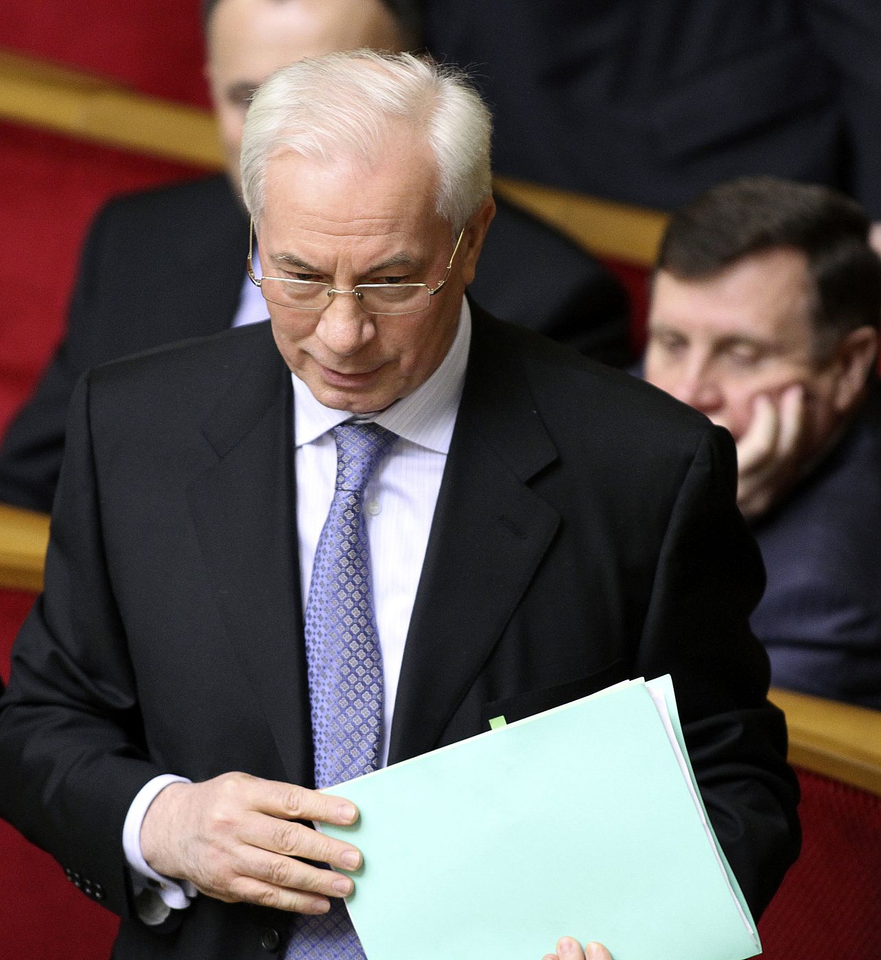 El primer ministro ucraniano, Mykola Azarov, durante una sesión del Parlamento en Kiev.