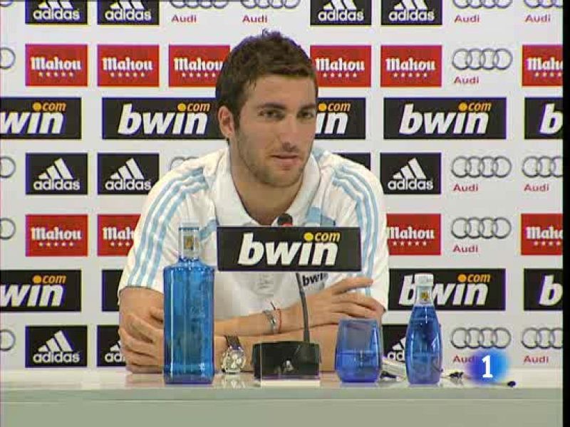 Higuaín: "Quedaremos satisfechos si ganamos la Liga"