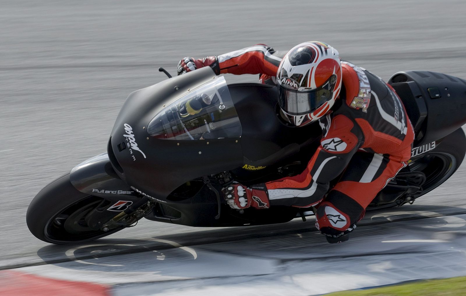 Héctor Barberá, del equipo Aspar, se estrenó en MotoGP en el circuito malayo de Sepang