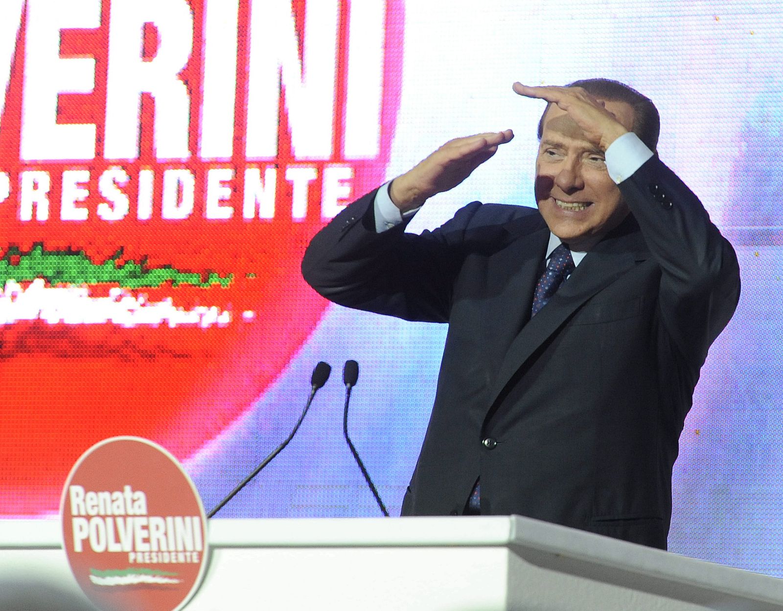 BERLUSCONI PARTICIPA EN EL CIERRE DE LA CAMPAÑA ELECTORAL DE LA CANDIDATA RENATA POLVERINI