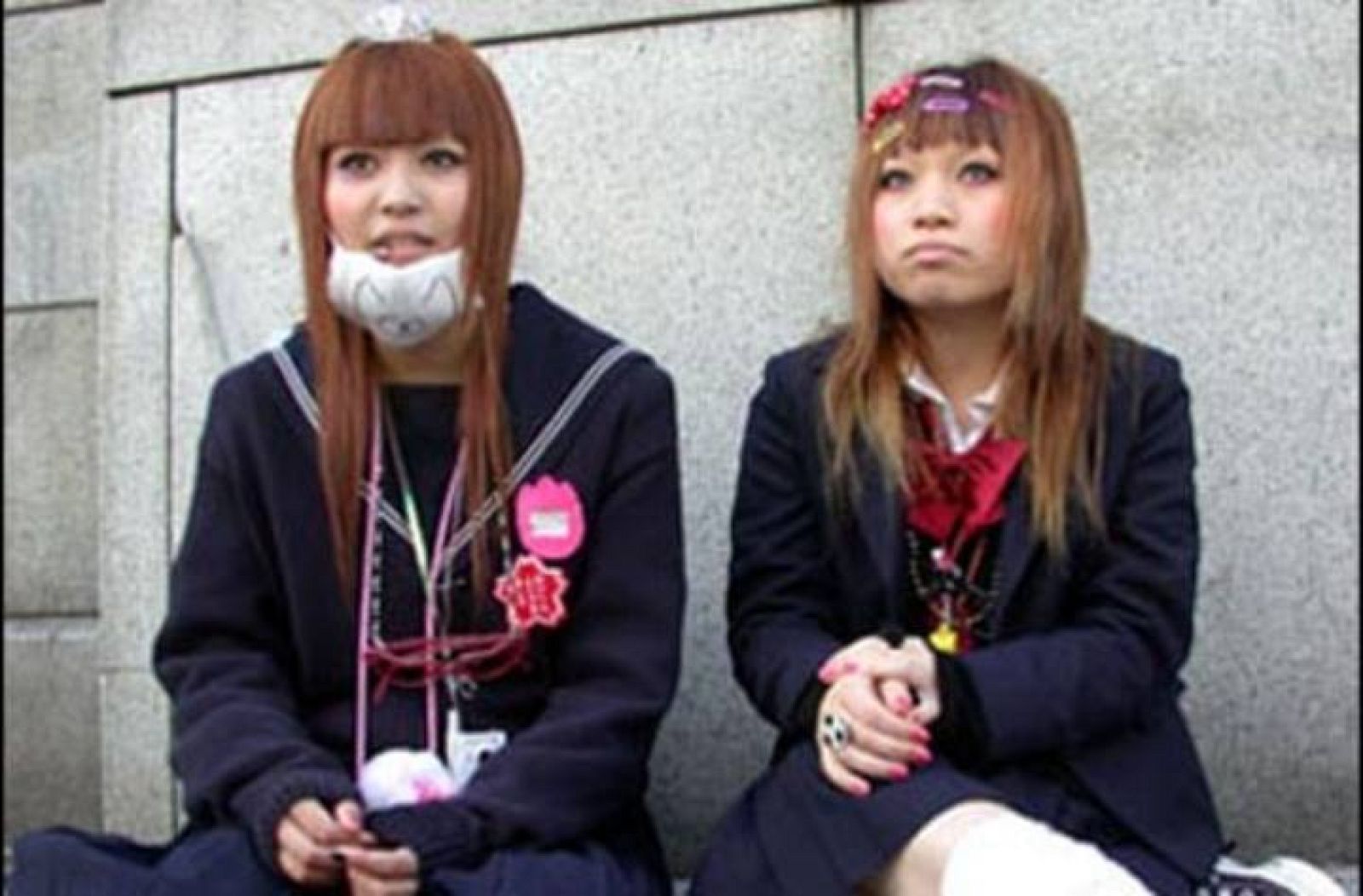 metropolis hikikomori 01