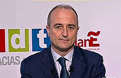 Miguel Sebastián compara la llegada de la TDT con la aparición de la televisión en 1956