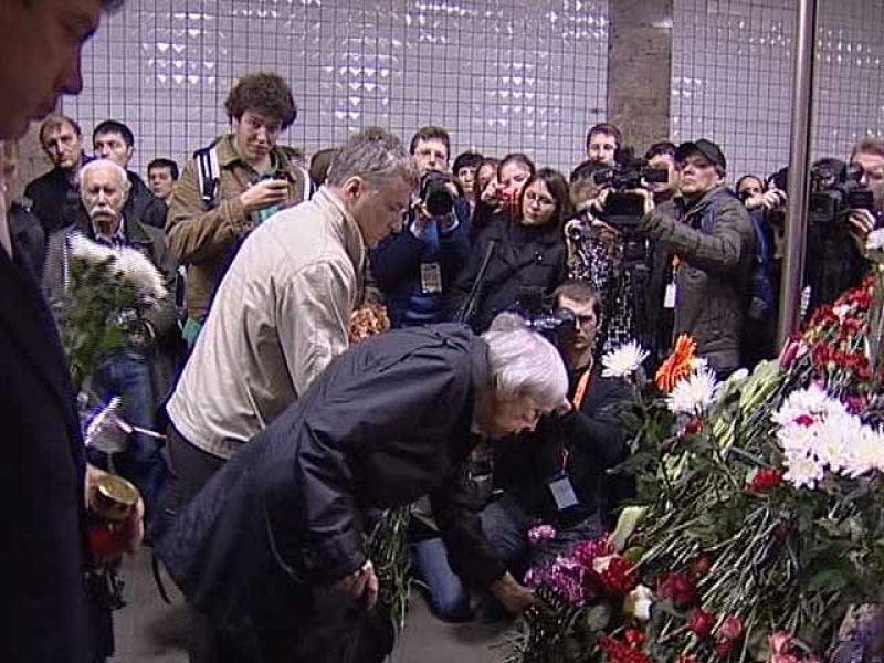 Rusia identifica a los autores del atentado de Moscú el día que Medvedev visita Daguestán