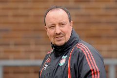 Benítez pide refuerzos