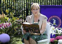 J.K.Rowling abre la puerta a mJ.K.Rowling abre la puerta a más Harry Potter