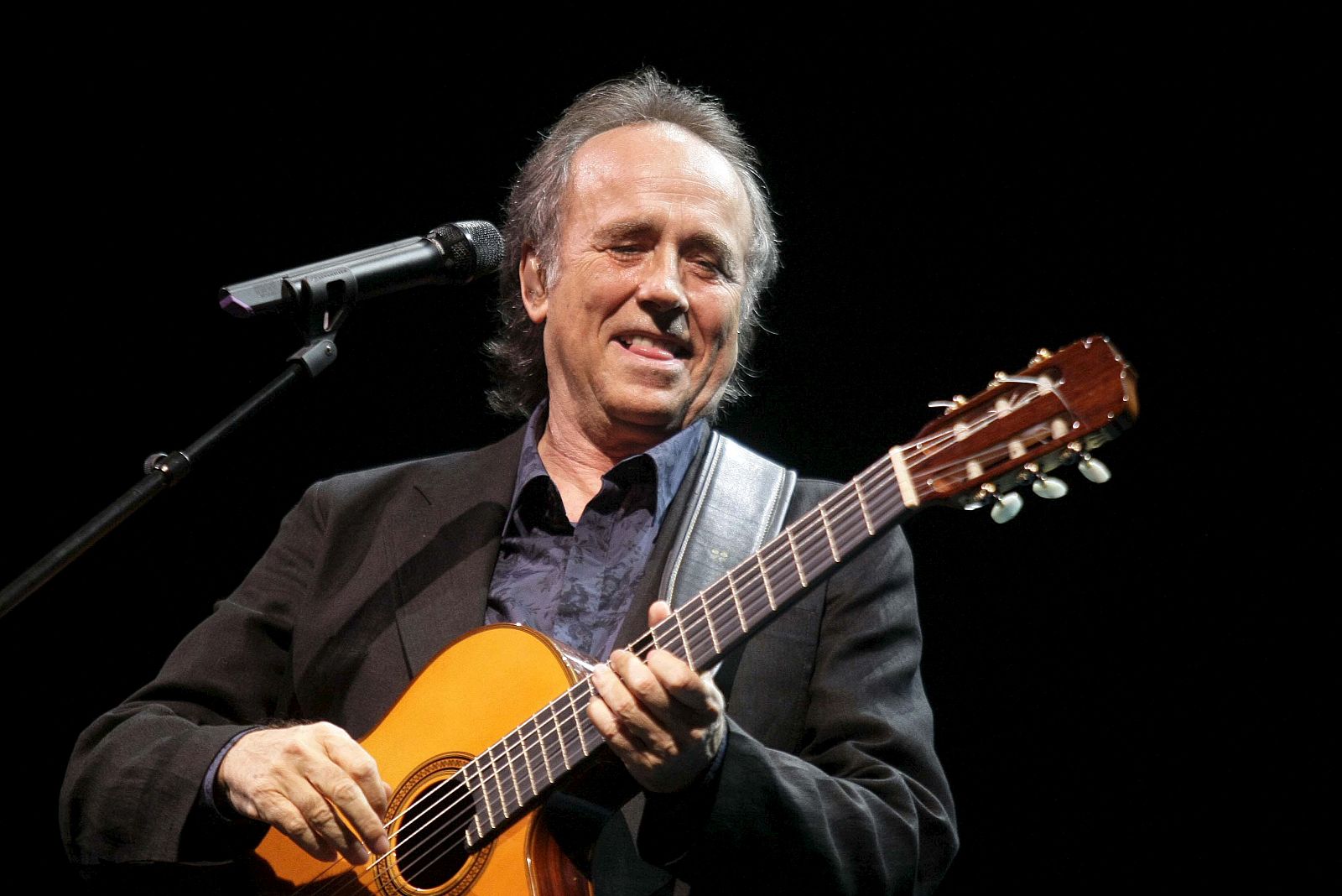 JOAN MANUEL SERRAT EN ELCHE