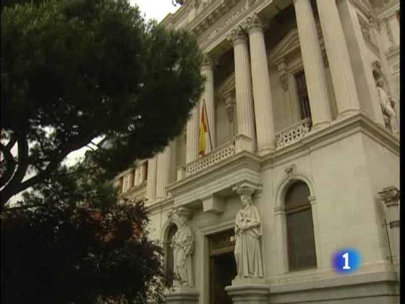 El Gobierno suprime 29 empresas públicas y 32 altos cargos