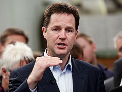 Clegg o la llave para abrir el 10 de Downing Street