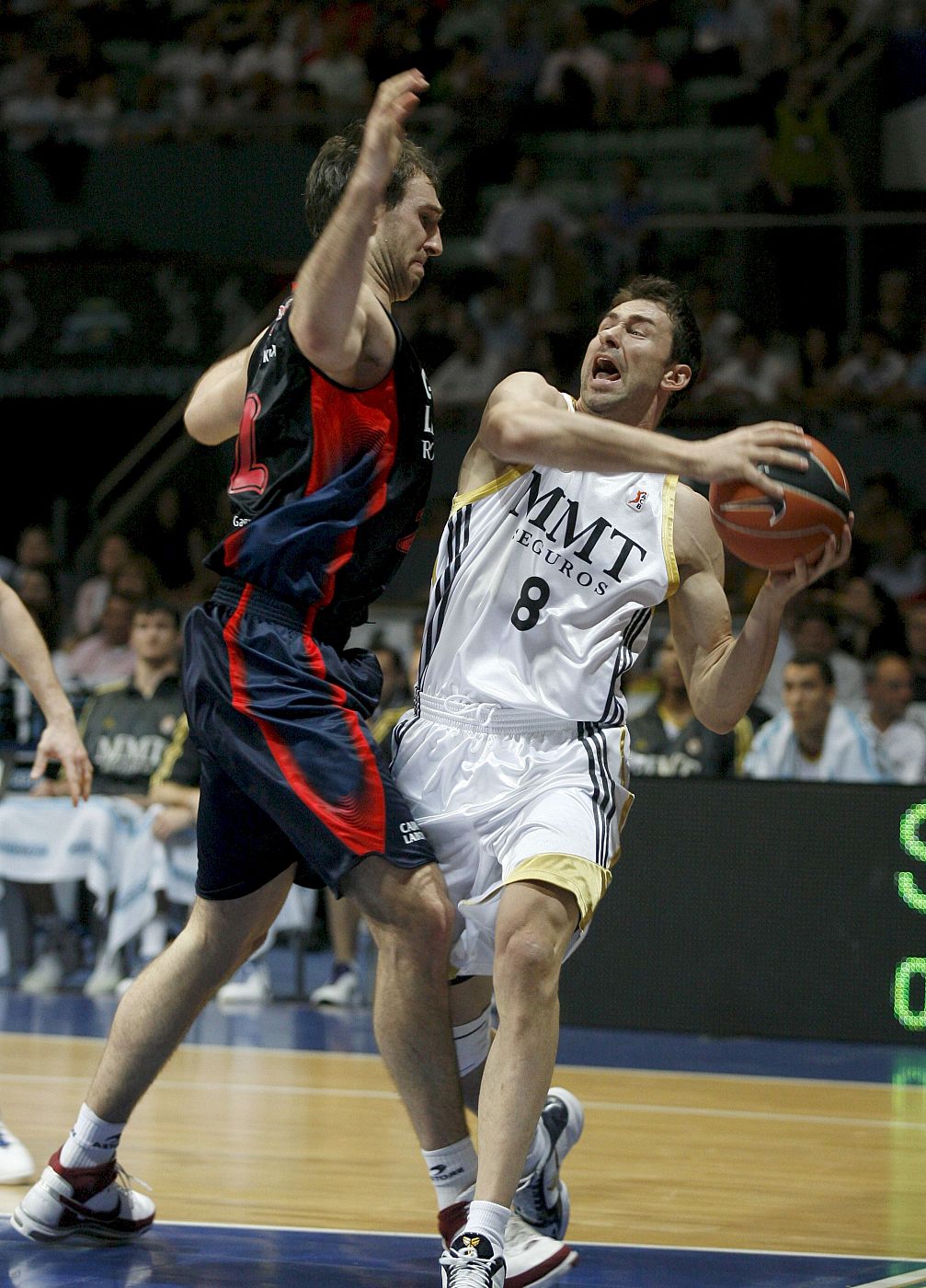 REAL MADRID - CAJA LABORAL