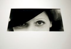 CaixaForum Barcelona acoge una gran antológica de Lartigue, el fotógrafo de la felicidad