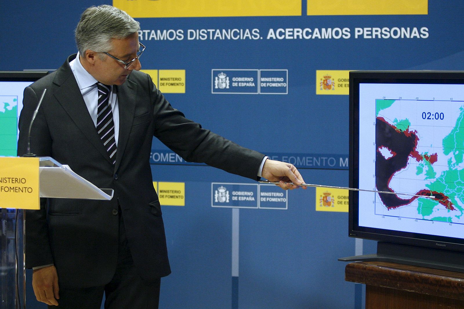 Blanco anuncia el posible cierre del aeropuerto de El Prat