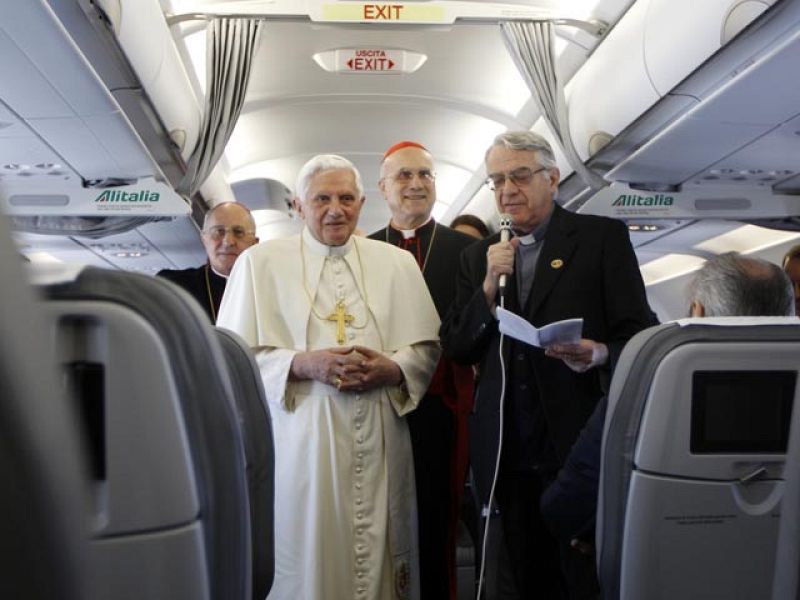 El Papa endurece su mensaje contra los abusos: A la Iglesia le persiguen sus propios pecados