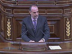 El 'tijeretazo' de Zapatero no convence a ningún grupo en el Congreso de los Diputados