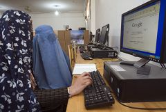 Lleida debatirá una moción de CiU para prohibir usar el burka en las calles