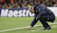 Wenger confía en que Cesc se quede una temporada más en el Arsenal