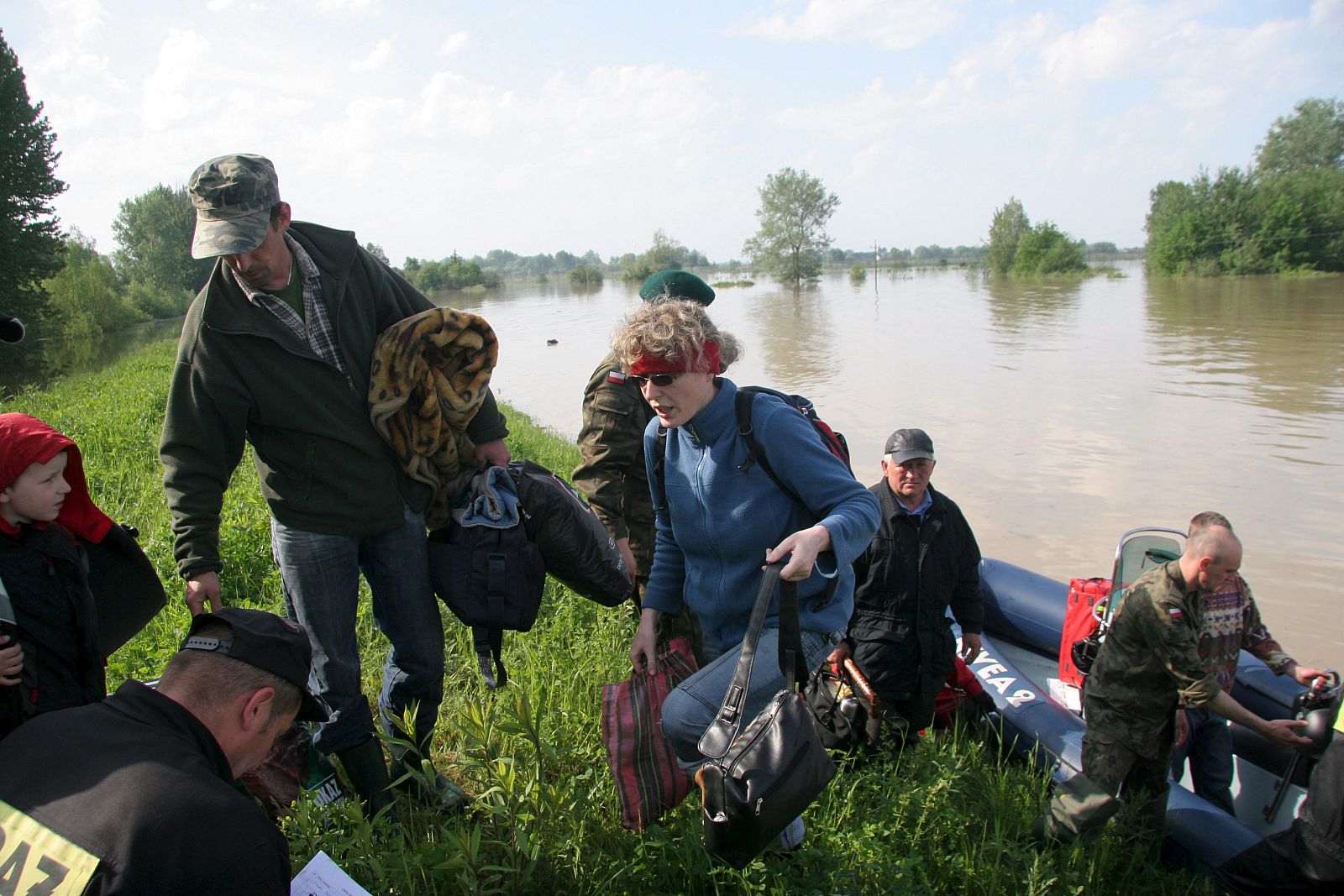 MUEREN DOCE PERSONAS EN POLONIA POR LAS INUNDACIONES