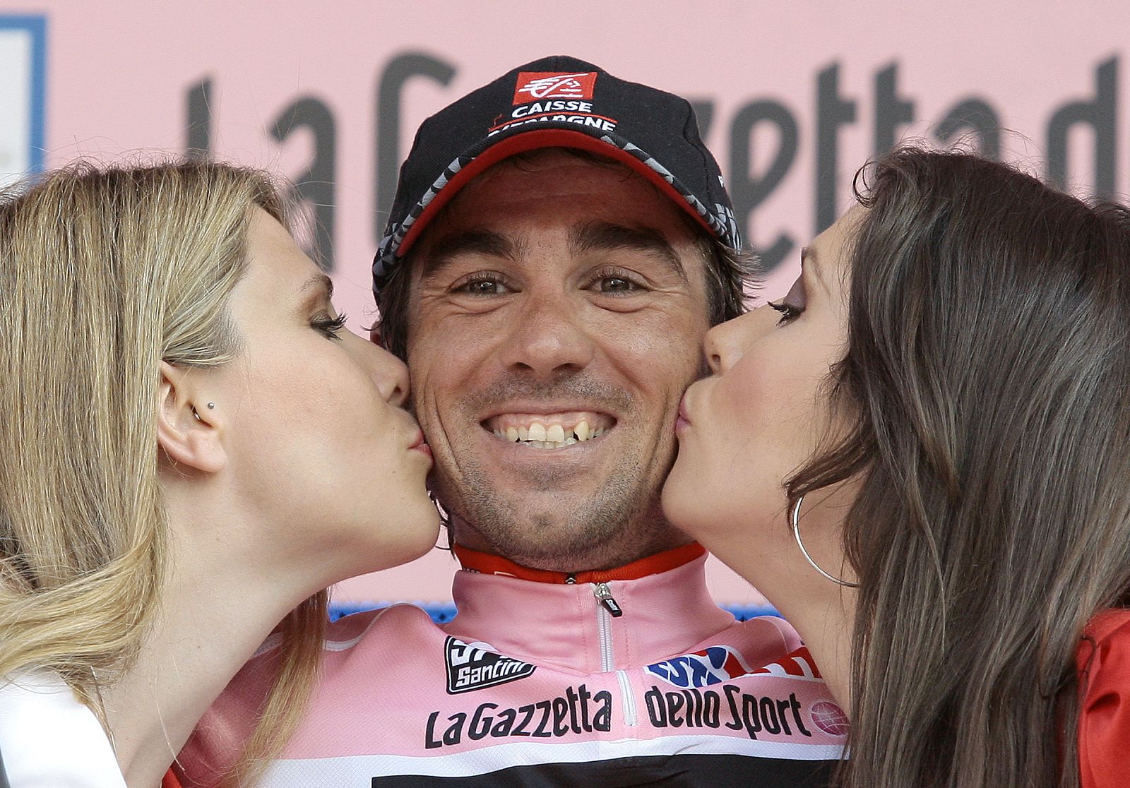 Arroyo, líder del Giro