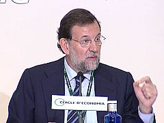 Rajoy acusa a CiU de alargar la agonía de Zapatero y descarta una moción de censura