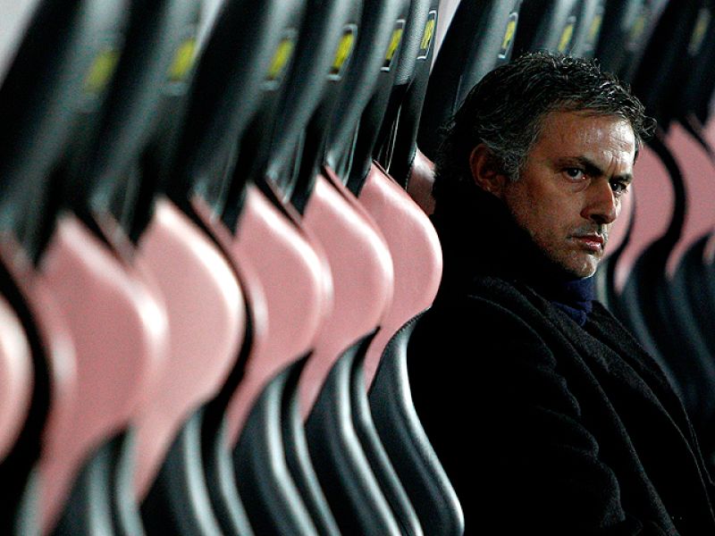 Mourinho pondrá la guinda a su carrera vistiéndose de blanco