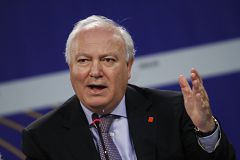 Moratinos a los activistas españoles: "Tomaremos nota y tomaremos la decisión oportuna"