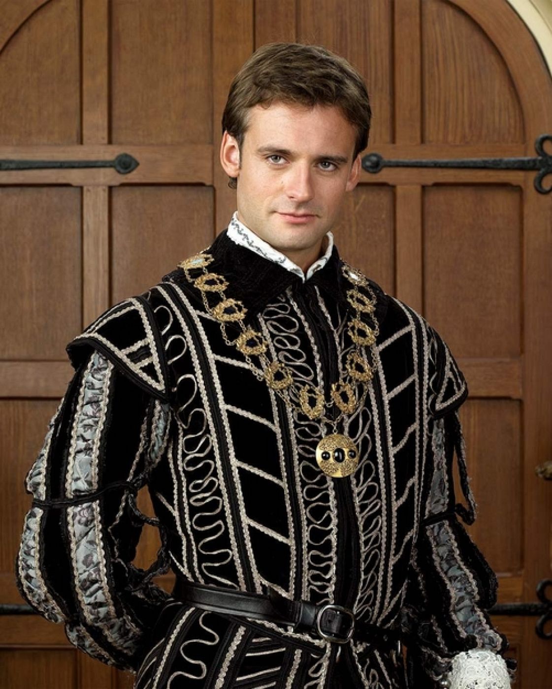 anthony-knivert-the-tudors-366979 501 626