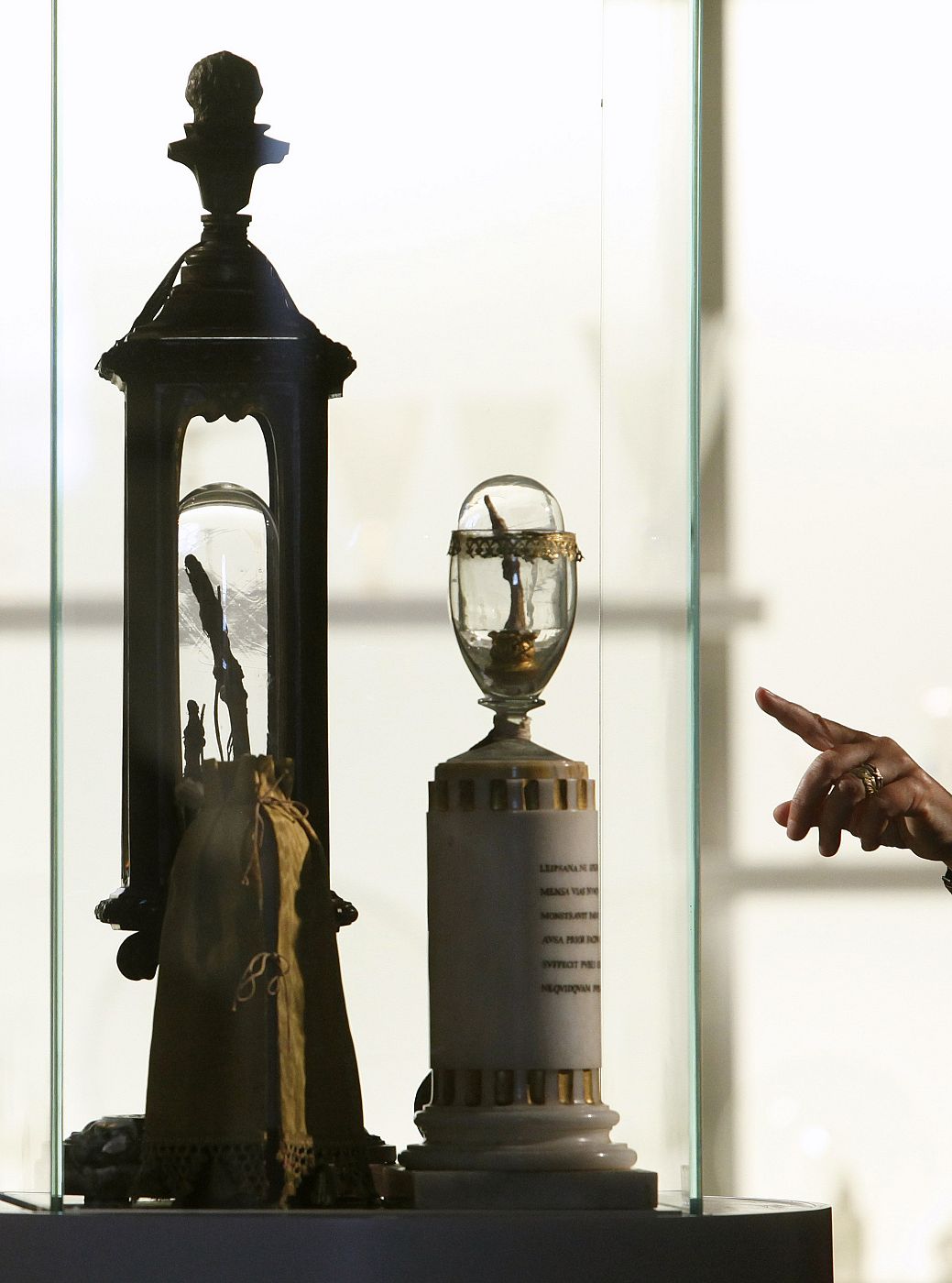 Los dedos de Galileo en un museo