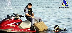 Cae red de "narcos" que usaba buzos y motos para arrastrar droga a la costa