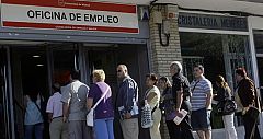 La Comisión Europea prevé altas tasas de paro en España durante "algún tiempo"
