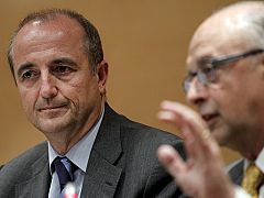 Gobierno y PP pactan no subir la luz en julio como primer paso del acuerdo de Estado de energía