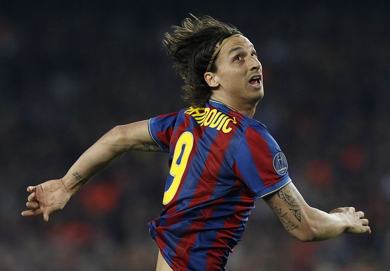 El Milán insiste en que el fichaje de Ibrahimovic es algo "irrealizable"