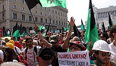 Tensión en Roma por una manifestación de los afectados del terremoto de L'Aquila