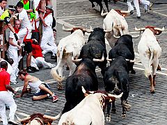 Rapidísimo sexto encierro de San Fermín 2010, de los toros de Victoriano del Río