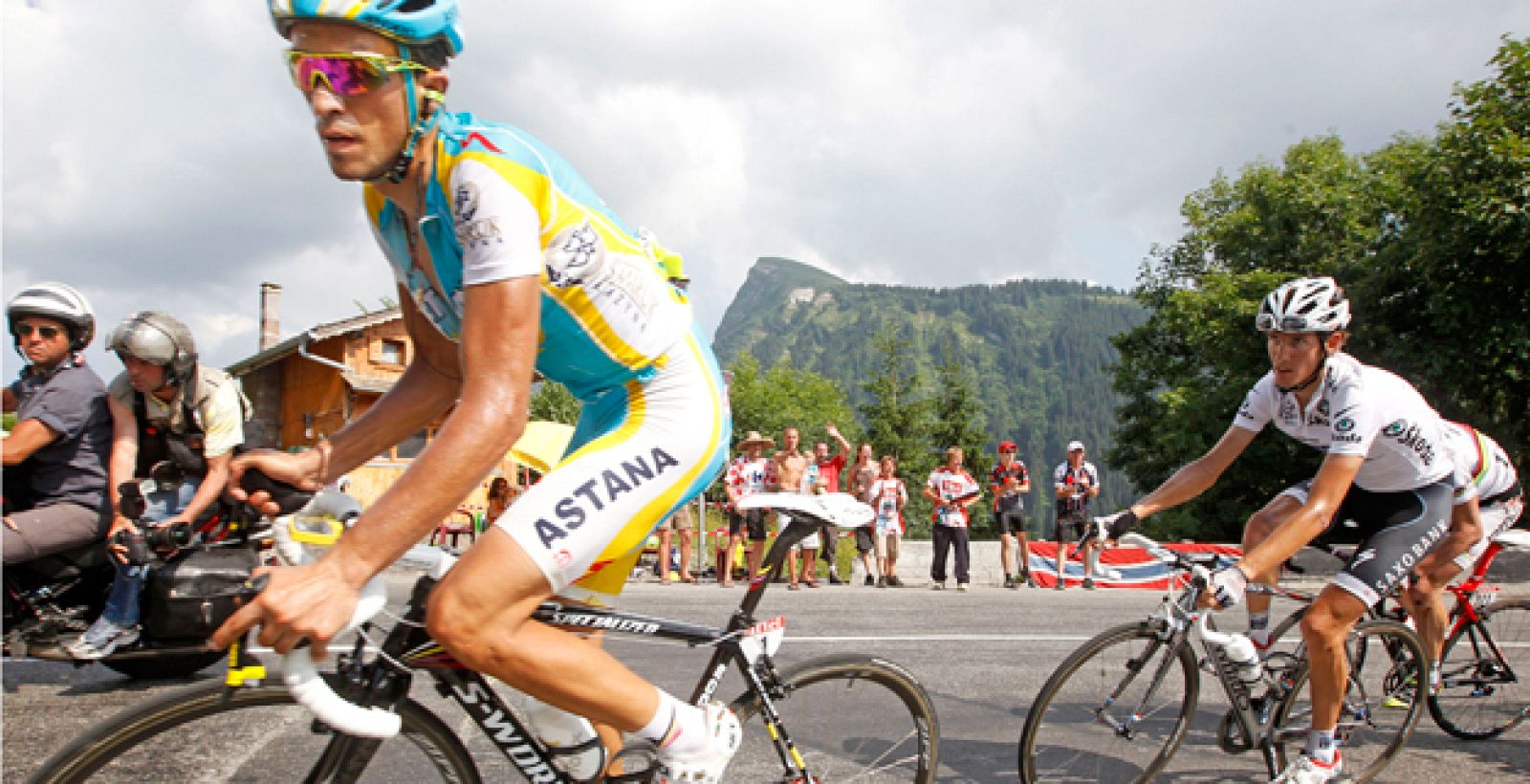 Alberto Contador y Andy Schleck, favoritos en el Tour