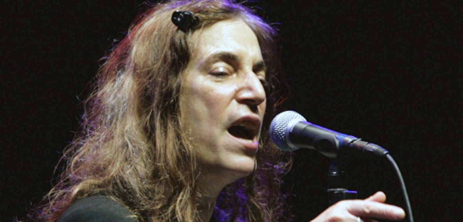 La "madrina del punk" tocará lo que el público español le pida