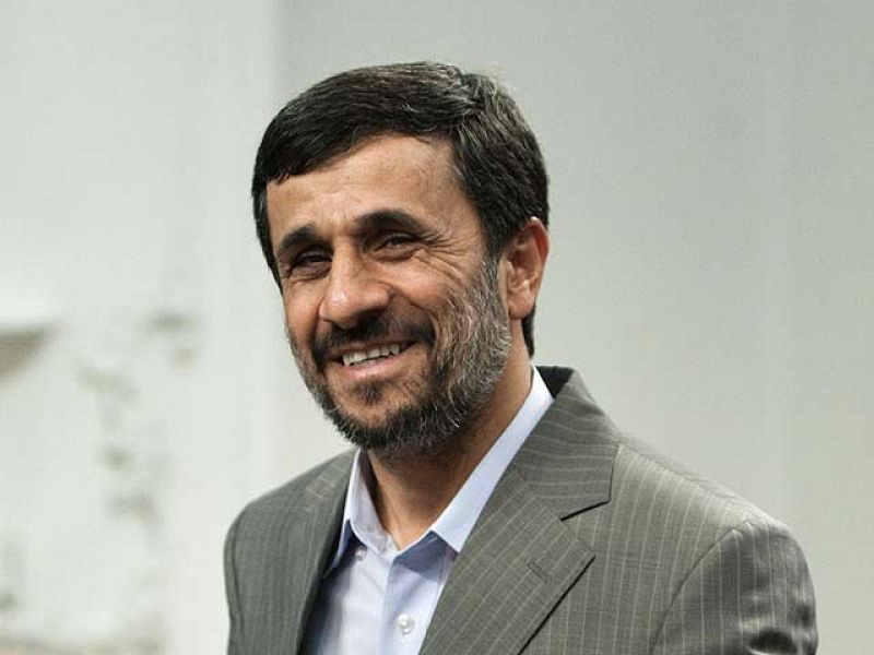 Irán califica de "ridículas" las nuevas sanciones de la UE y de Canadá 