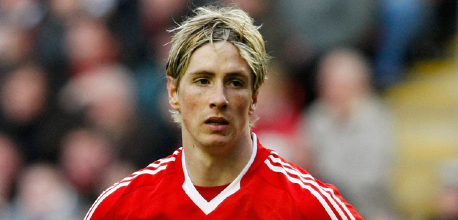 Fernando Torres reafirma su compromiso con los 'reds', que entrenará este año Roy Hodgson