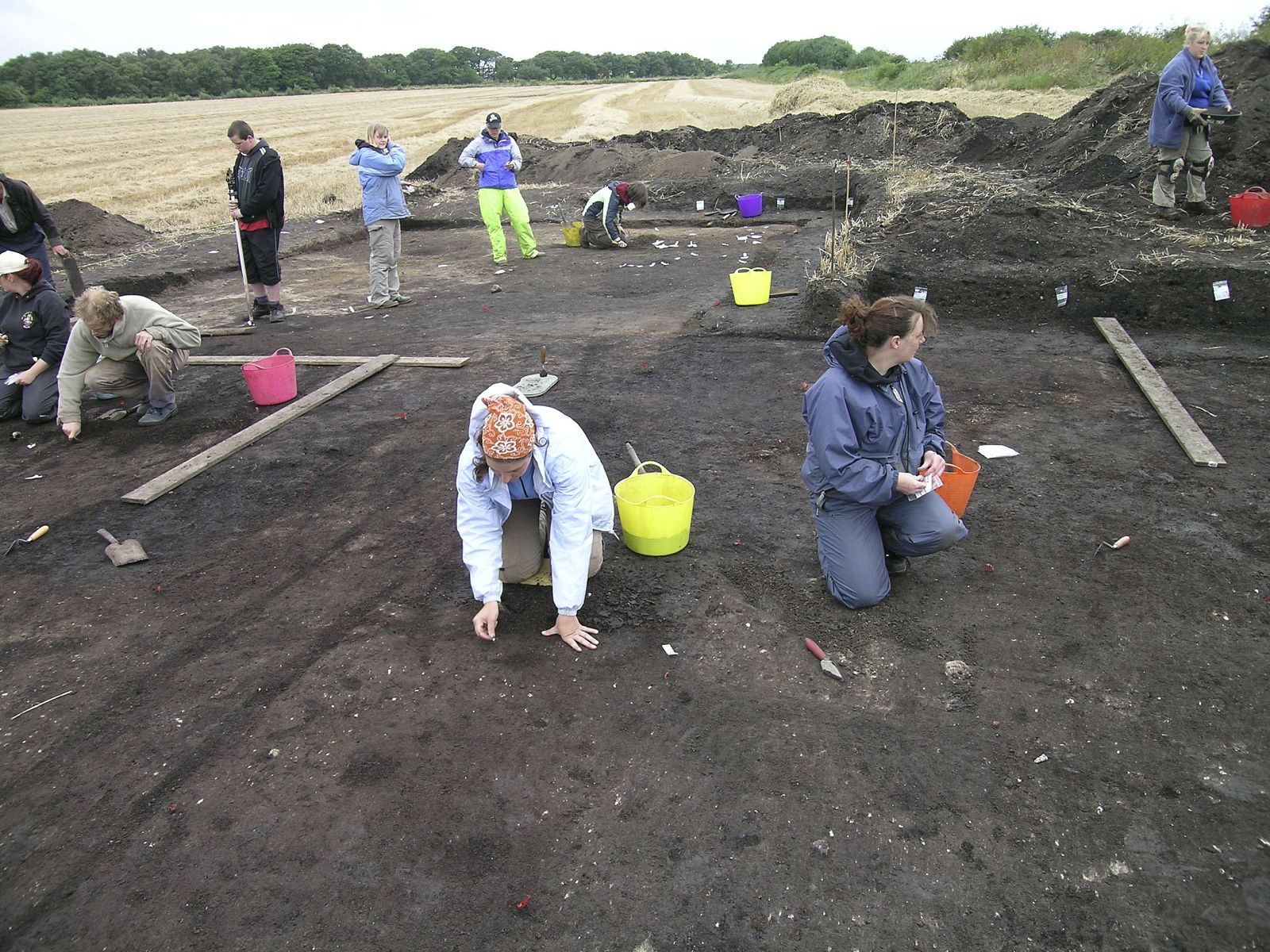 ENCUENTRAN LA CASA MÁS ANTIGUA DEL R.UNIDO , CONSTRUIDA HACE 10.500 AÑOS