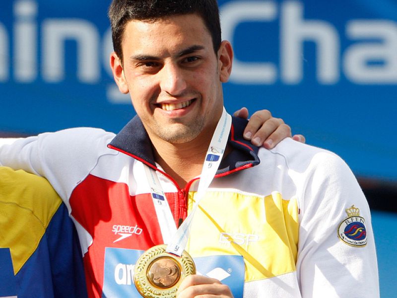 Javier Illana consigue la medalla de bronce en saltos de trampolín de un metro