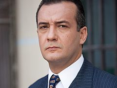 José Luis García Pérez es Andrés Hernández Salvatierra