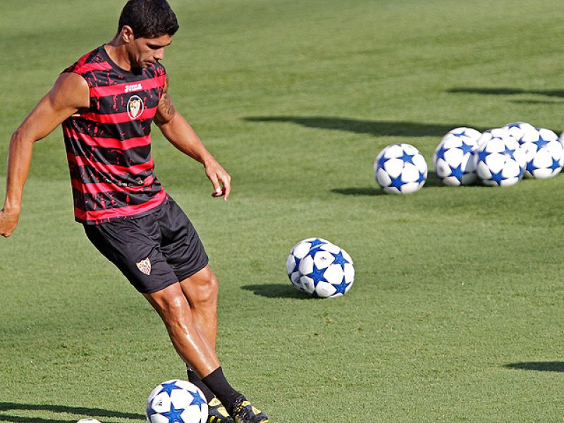 El Sevilla se juega seguir en la Liga de Campeones ante el Sporting de Braga en 'La 1' de TVE