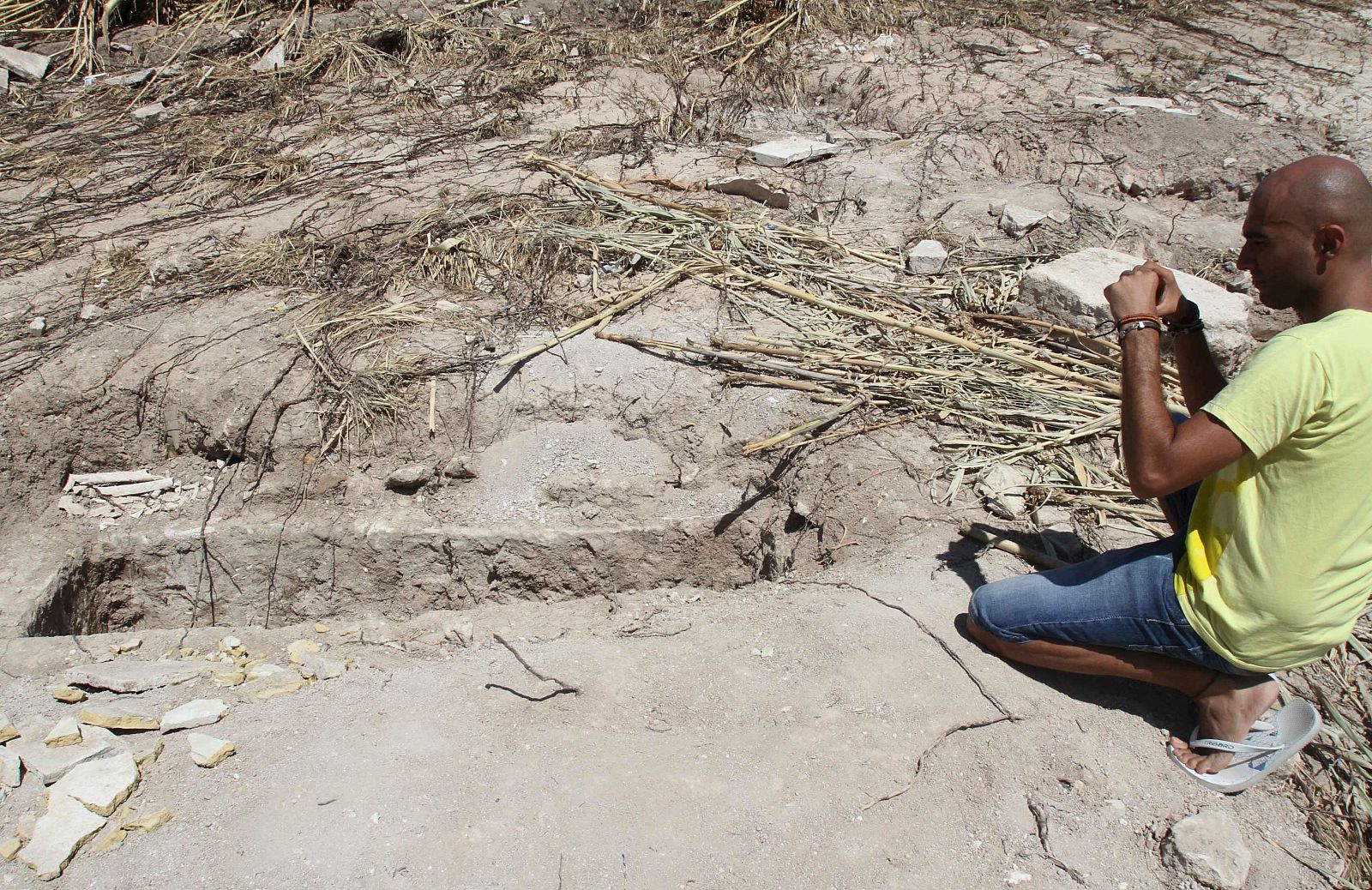 LAS FUERTES LLUVIAS DE AGUILAR DEJAN A LA LUZ UNA NECRÓPOLIS ROMANA