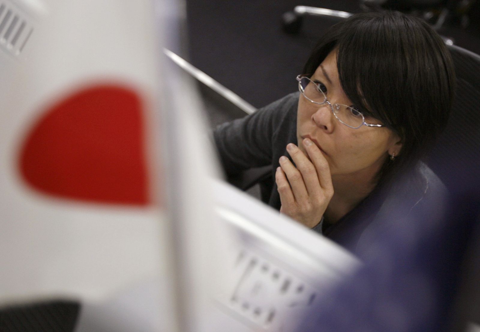 Japón rebaja la incertidumbre sobre su economía con buenos datos de empleo y consumo