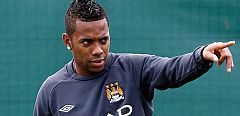 Robinho ficha por cuatro temporadas por el Milán