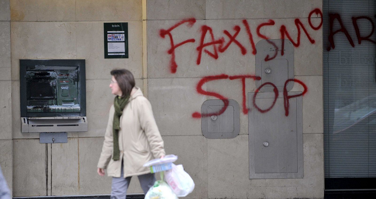 Kale Borroka  contra un cajero de Amorebieta (Vizcaya)