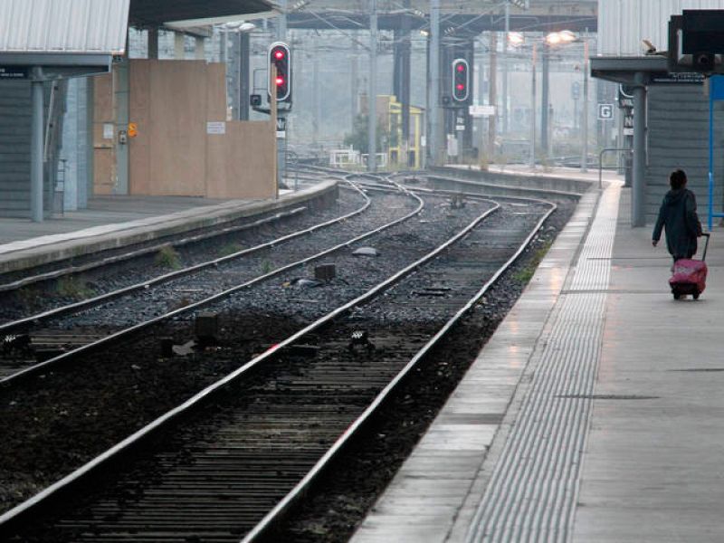 Atascos de 200 kilómetros en Francia por la huelga general contra la reforma de pensiones
