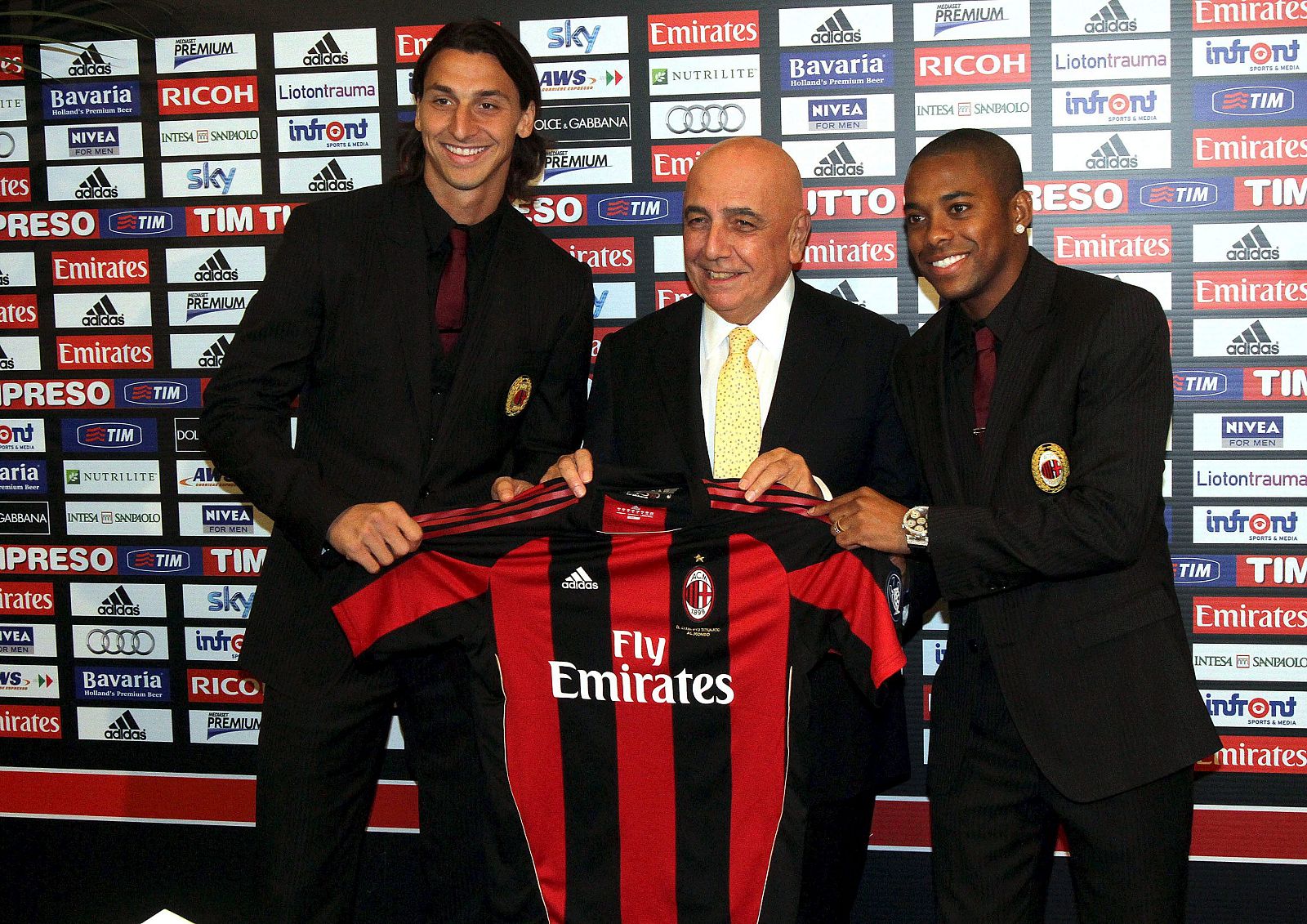 PRESENTACIÓN DE IBRAHIMOVIC Y ROBINHO CON EL MILÁN