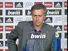 Mourinho: "Si el público pita yo tengo que callar, ellos me pagan"
